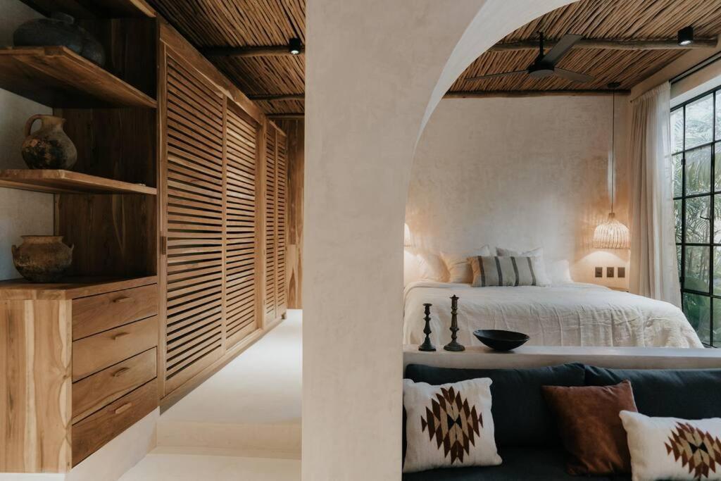 Tropical Design Dream With Private Pool Apartment